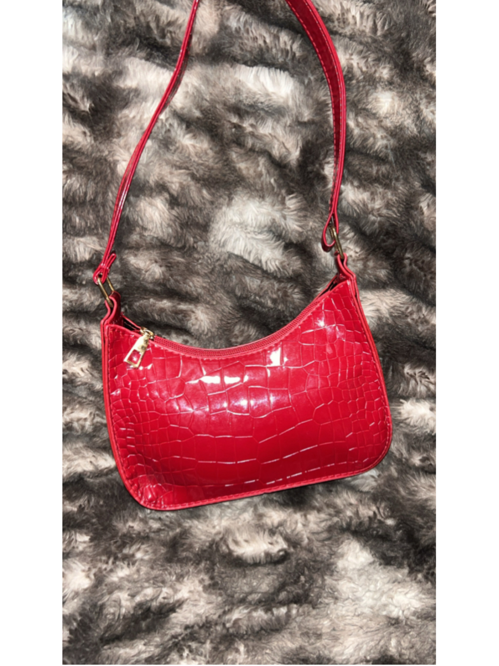 Women's Unbranded Red Crocodile Pattern Shoulder Bag One Size